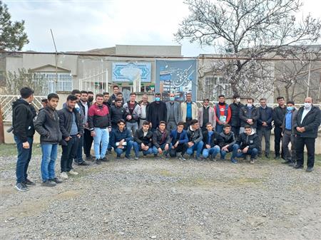 بازدید دسته جمعی از طرح کتابخانه گردی